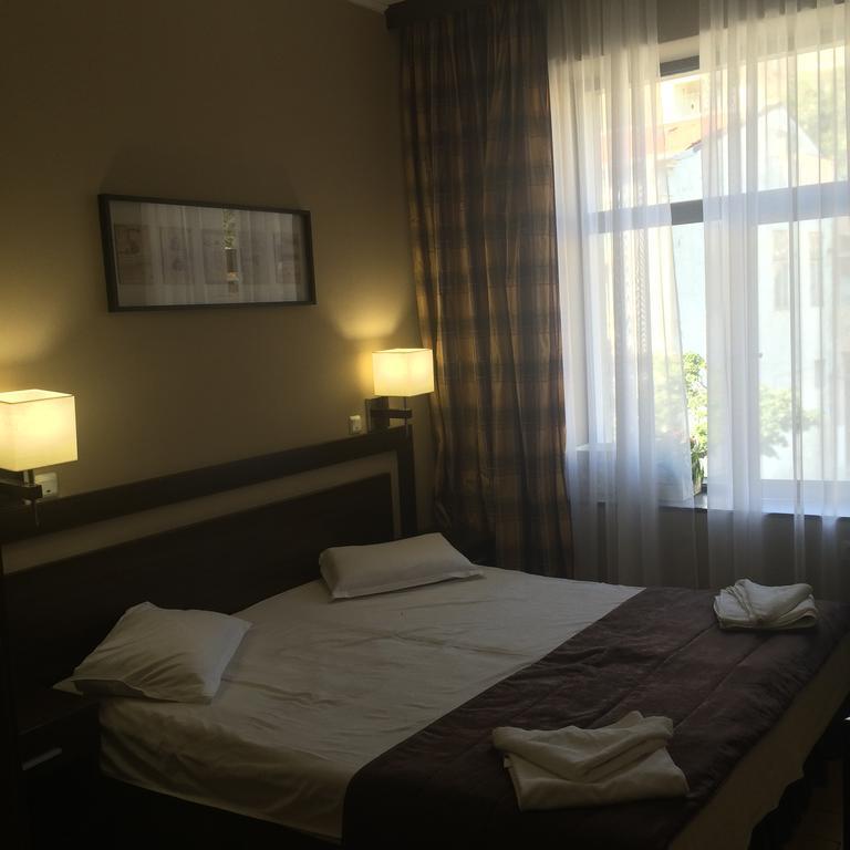 Art Hotel Varna Exterior foto