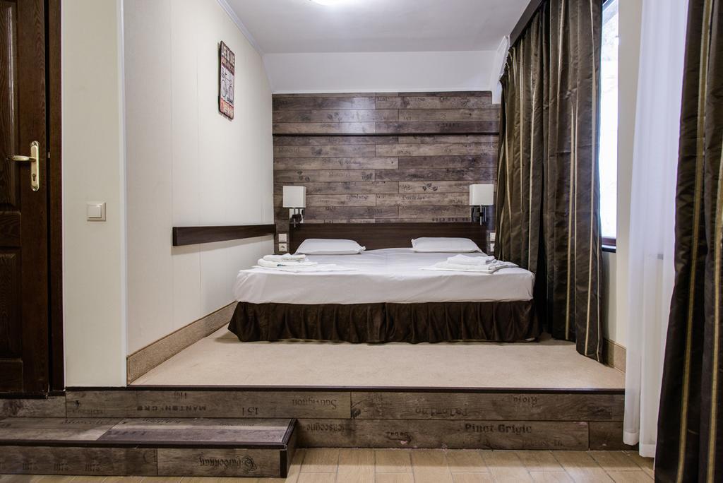 Art Hotel Varna Exterior foto